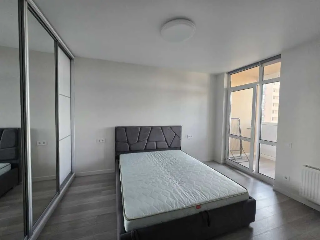 Фото Selling a 1-room apartment, 41 sq.m., Akademika Zabolotnoho Street  Kyiv, price: 88000 USD, code 9292