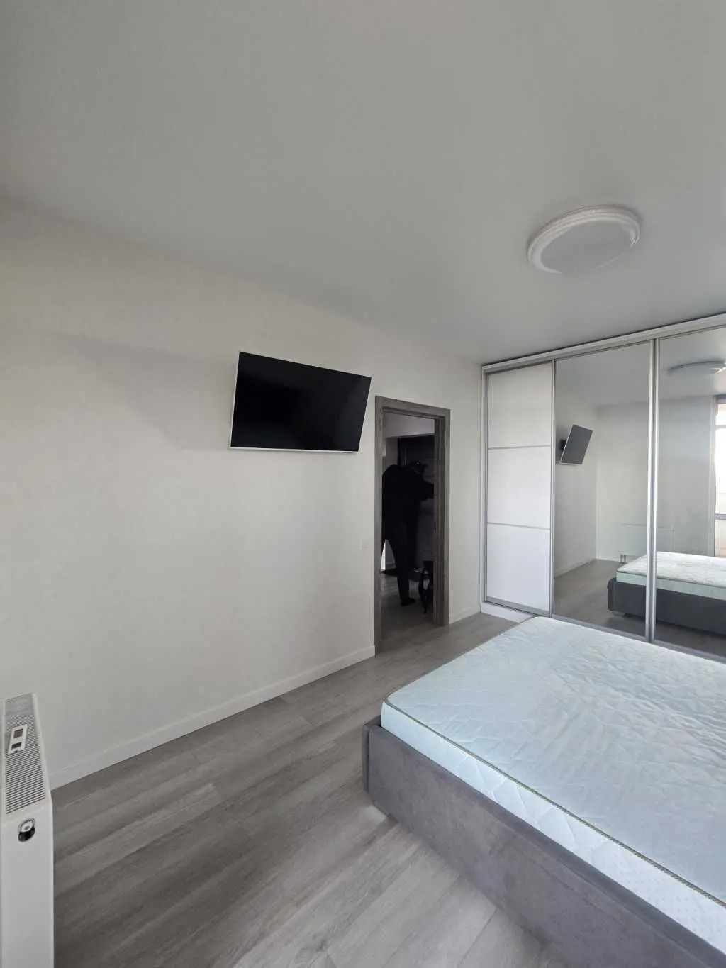Фото Selling a 1-room apartment, 41 sq.m., Akademika Zabolotnoho Street  Kyiv, price: 88000 USD, code 9292