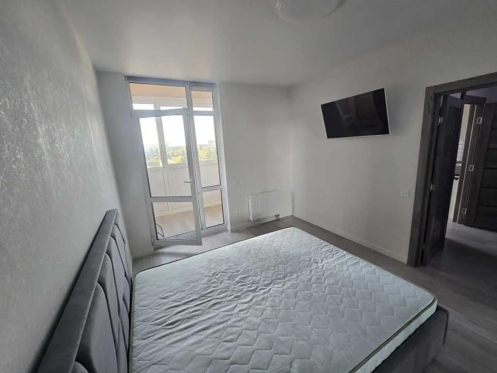 Фото Selling a 1-room apartment, 41 sq.m., Akademika Zabolotnoho Street  Kyiv, price: 88000 USD, code 9292