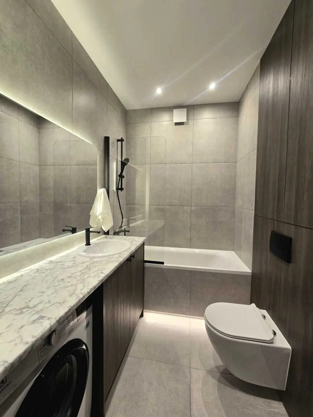 Фото Selling a 1-room apartment, 43 sq.m., Metrolohichna Street  Kyiv, price: 118000 USD, code 9293