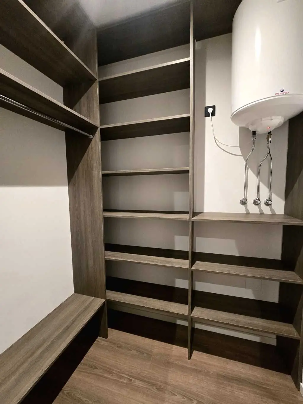 Фото Selling a 1-room apartment, 43 sq.m., Metrolohichna Street  Kyiv, price: 118000 USD, code 9293