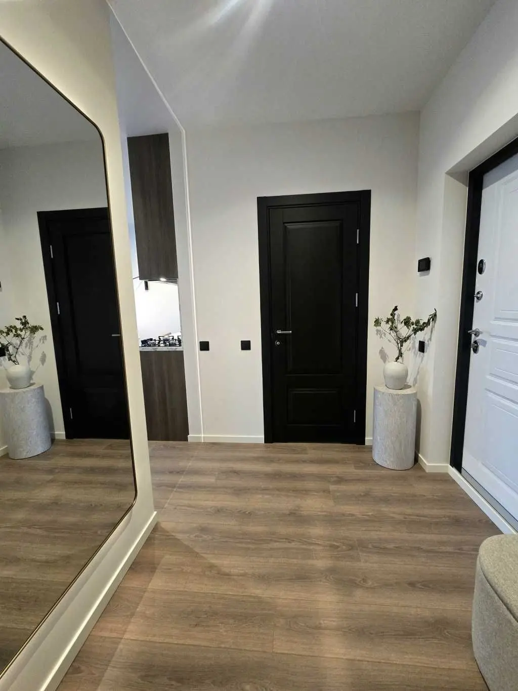 Фото Selling a 1-room apartment, 43 sq.m., Metrolohichna Street  Kyiv, price: 118000 USD, code 9293