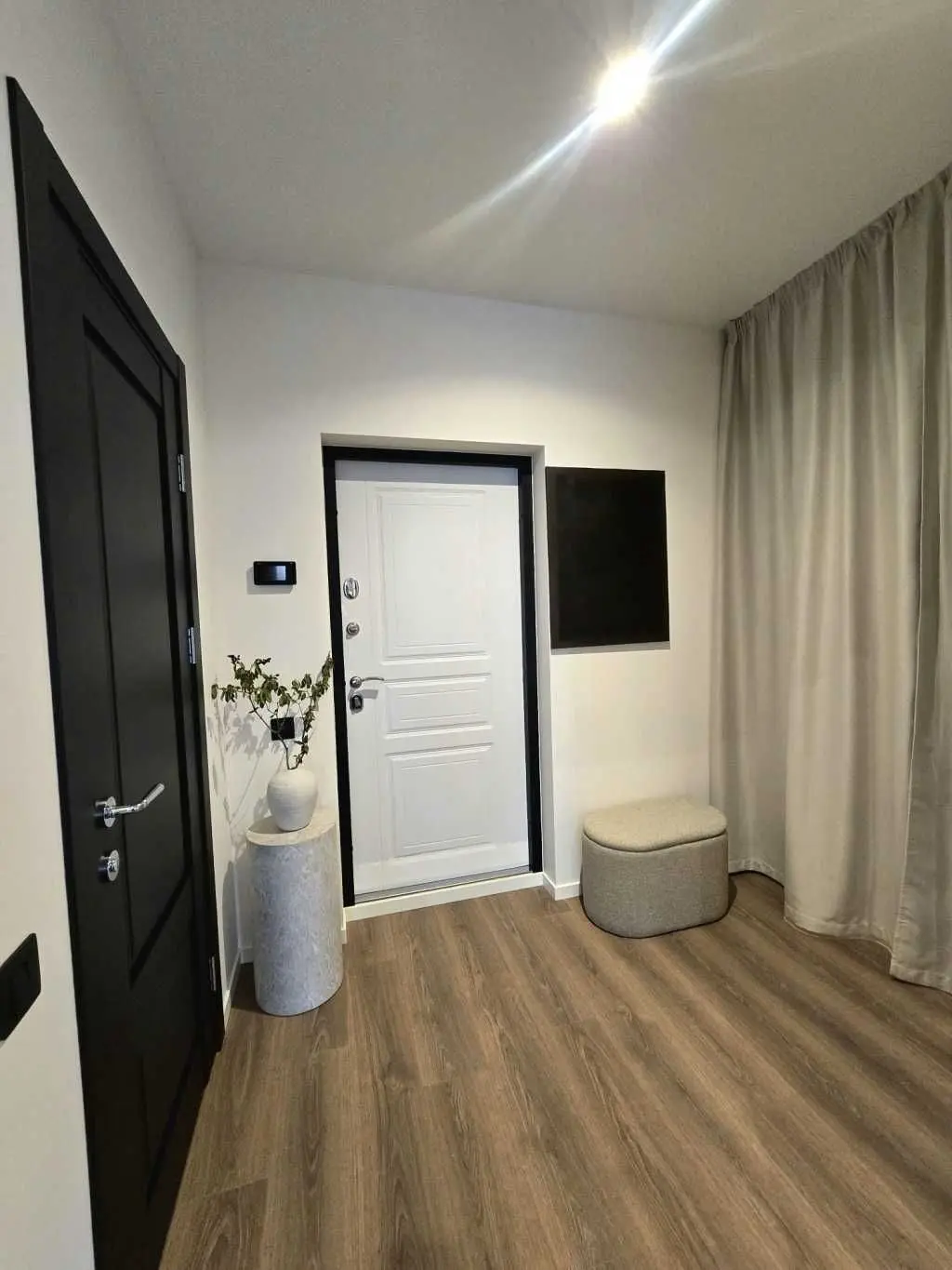 Фото Selling a 1-room apartment, 43 sq.m., Metrolohichna Street  Kyiv, price: 118000 USD, code 9293