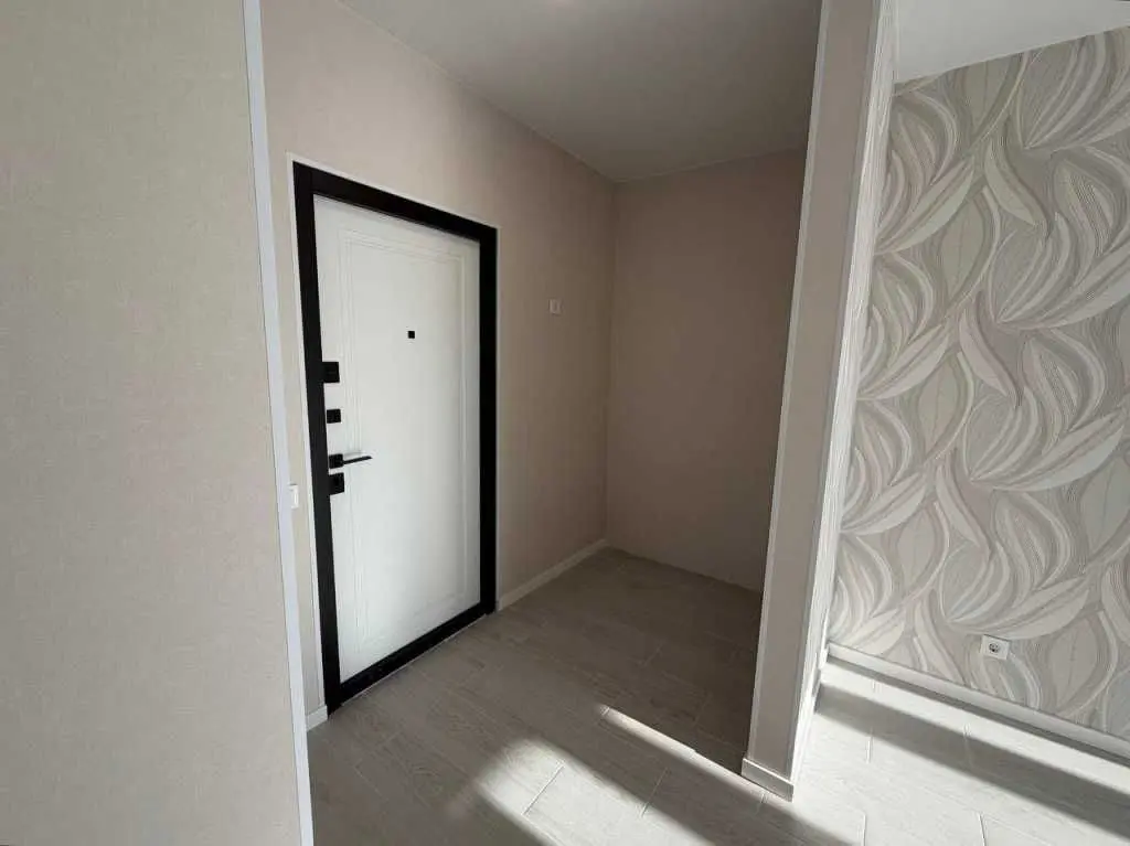 Фото Продаю 1 кімнатну квартиру, 46 кв. м, Володимира Великого вул. (Гагаріна) 41/1 Черкаси, ціна: 70000 USD, код 9295