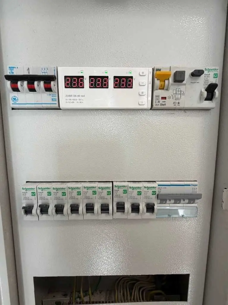 Фото Продаю 1 кімнатну квартиру, 46 кв. м, Володимира Великого вул. (Гагаріна) 41/1 Черкаси, ціна: 70000 USD, код 9295