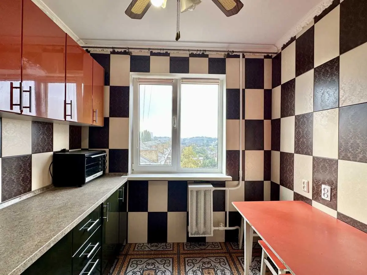 Фото Продаю 2 кімнатну квартиру, 47 кв. м, Данила Щербаківського вул. (Щербакова)  Київ, ціна: 60000 USD, код 9301