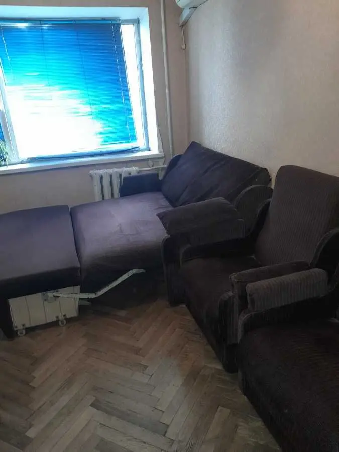Фото Зняти 2 кімнатну квартиру, Харківське шосе 21 Київ в довгострокову оренду, ціна: 10000 UAH, код 9303