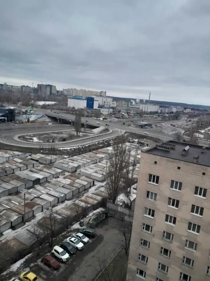 Фото Зняти 3 кімнатну квартиру, Левка Лукʼяненка вул. (Маршала Тимошенка) 2М Київ в довгострокову оренду, ціна: 18000 UAH, код 9304