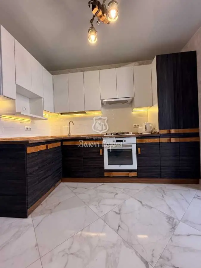 Фото Selling a 1-room apartment, 46.1 sq.m., Mashynobudivnykiv Street  Vyshneve, price: 68000 USD, code 9305
