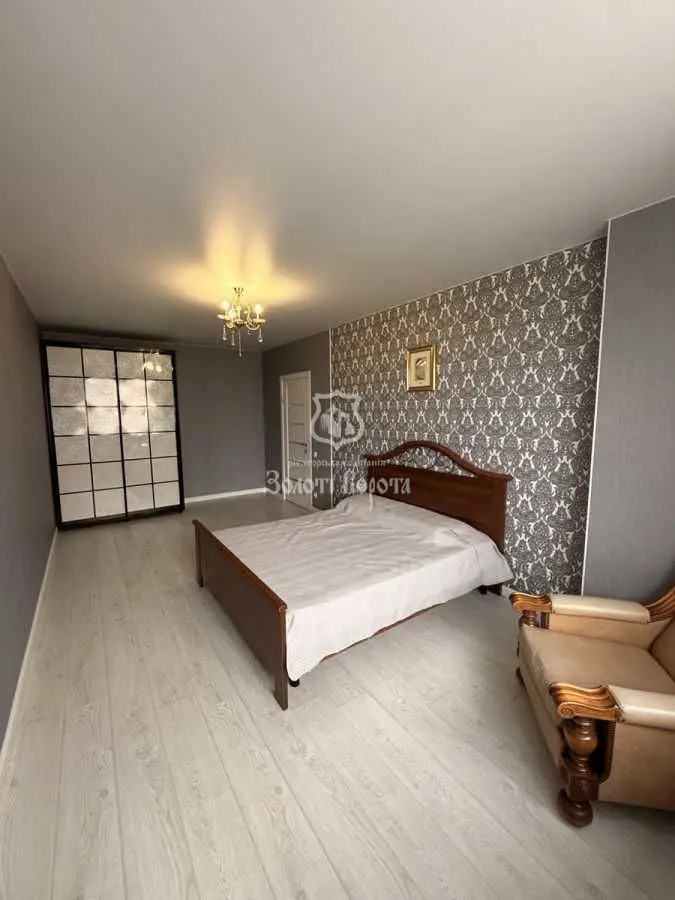 Фото Selling a 1-room apartment, 46.1 sq.m., Mashynobudivnykiv Street  Vyshneve, price: 68000 USD, code 9305