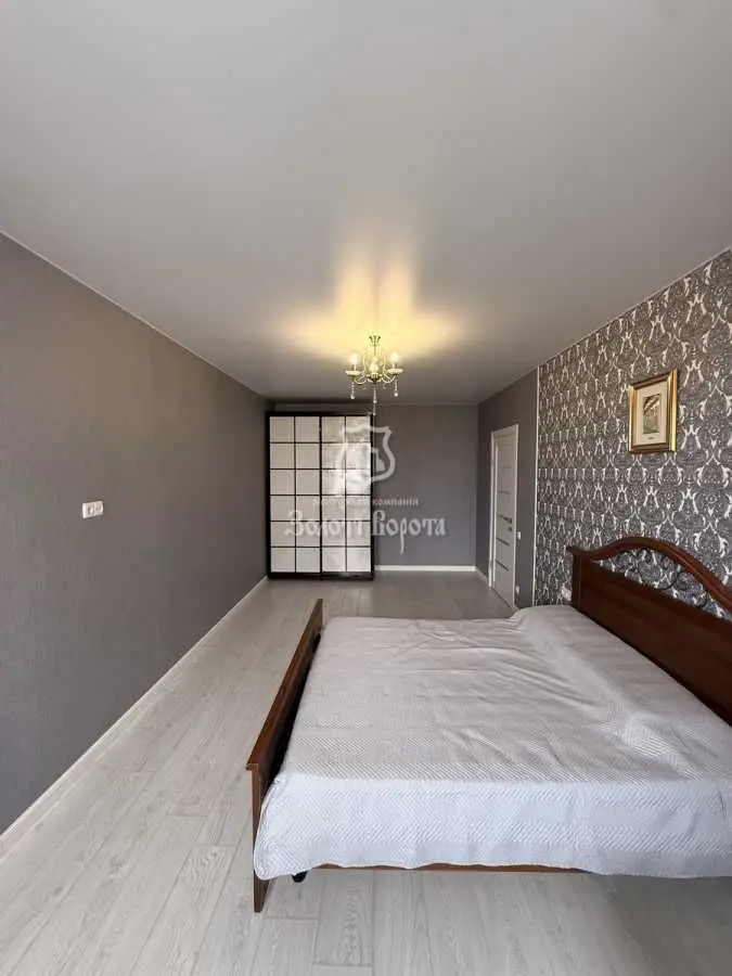 Фото Selling a 1-room apartment, 46.1 sq.m., Mashynobudivnykiv Street  Vyshneve, price: 68000 USD, code 9305