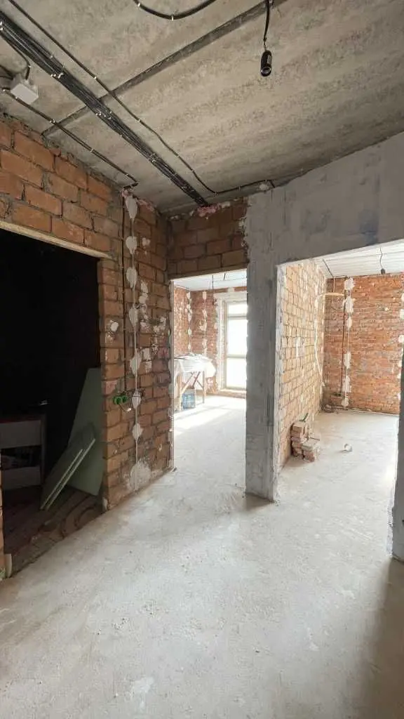 Фото Продаю 1-комнатную квартиру, 46 кв. м, Августовская ул.  Хмельницкий, цена: 49000 USD, код 9306