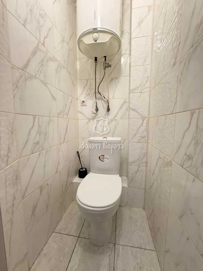Фото Продаю 2-комнатную квартиру, 58.9 кв. м, Чернобыльская ул.  Киев, цена: 85000 USD, код 9307