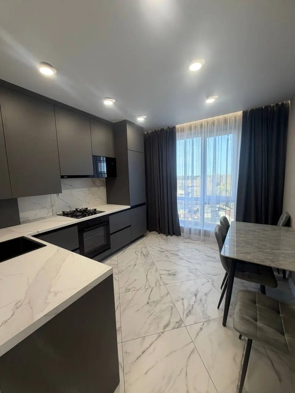 Фото Selling a 1-room apartment, 35.5 sq.m., Bucha, price: 67000 $, code 9311