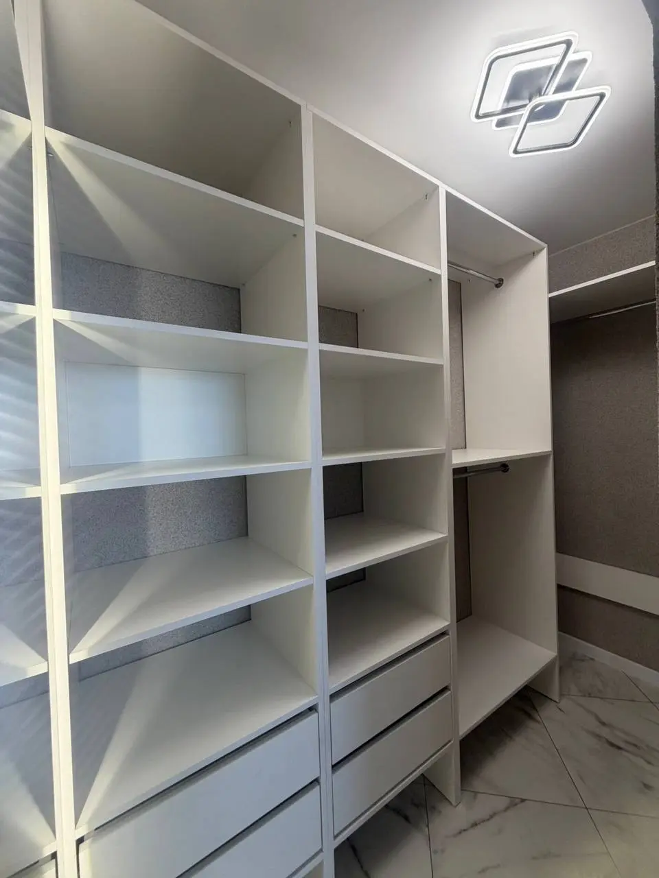 Фото Selling a 1-room apartment, 35.5 sq.m., Bucha, price: 67000 $, code 9311