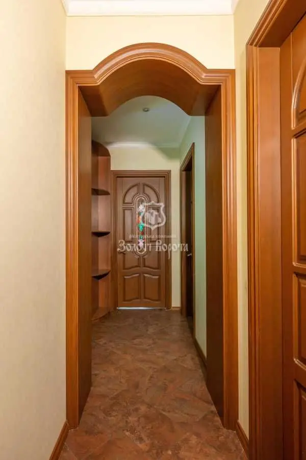 Фото Продаю 3 кімнатну квартиру, 75.3 кв. м, Миколи Міхновського бульв. (Дружби Народів) 20 Київ, ціна: 143000 USD, код 9316