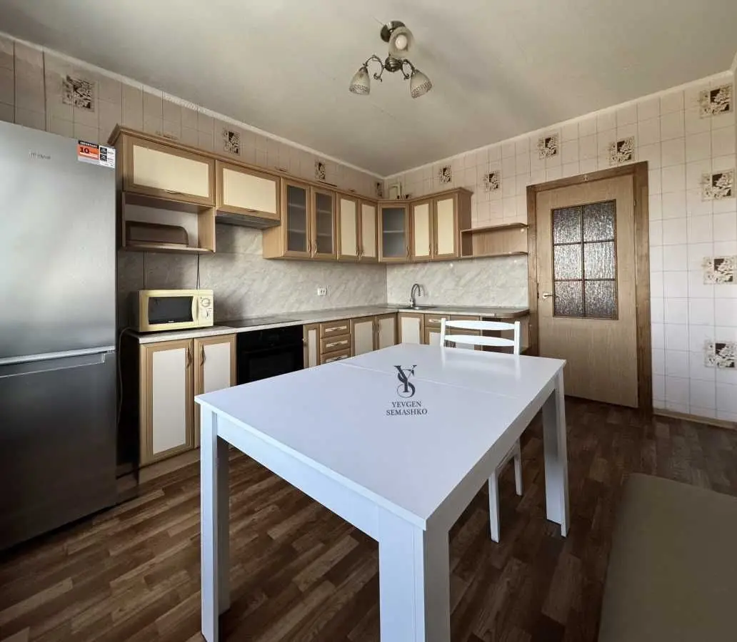 Фото Rent a 2-room apartment, Bakynska Street 37г Kyiv for long-term rent, price: 15000 UAH, code 9320
