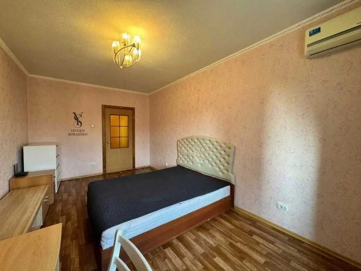 Фото Rent a 2-room apartment, Bakynska Street 37г Kyiv for long-term rent, price: 15000 UAH, code 9320
