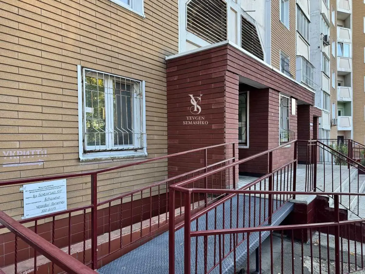 Фото Rent a 2-room apartment, Bakynska Street 37г Kyiv for long-term rent, price: 15000 UAH, code 9320
