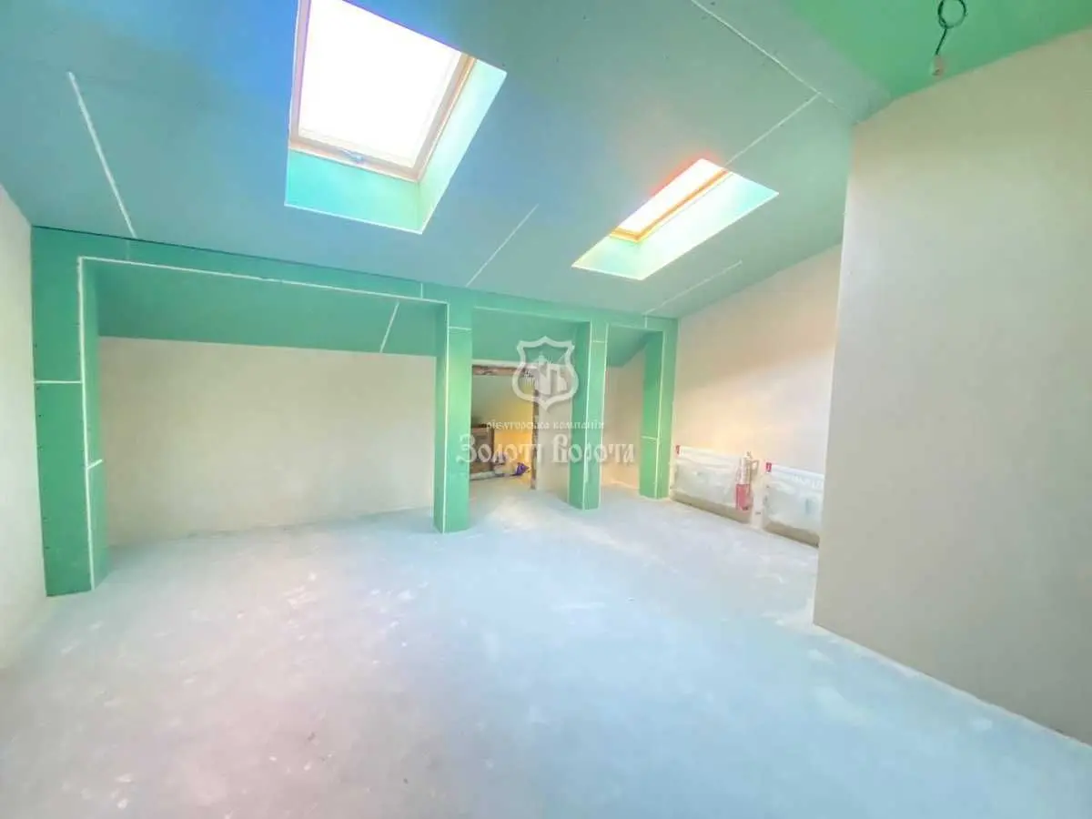 Фото Продаю 3 кімнатну квартиру, 130 кв. м, Тарасівська вул.  Софіївська Борщагівка, ціна: 83000 USD, код 9321