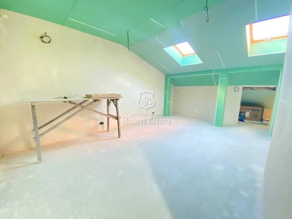 Фото Продаю 3 кімнатну квартиру, 130 кв. м, Тарасівська вул.  Софіївська Борщагівка, ціна: 83000 USD, код 9321