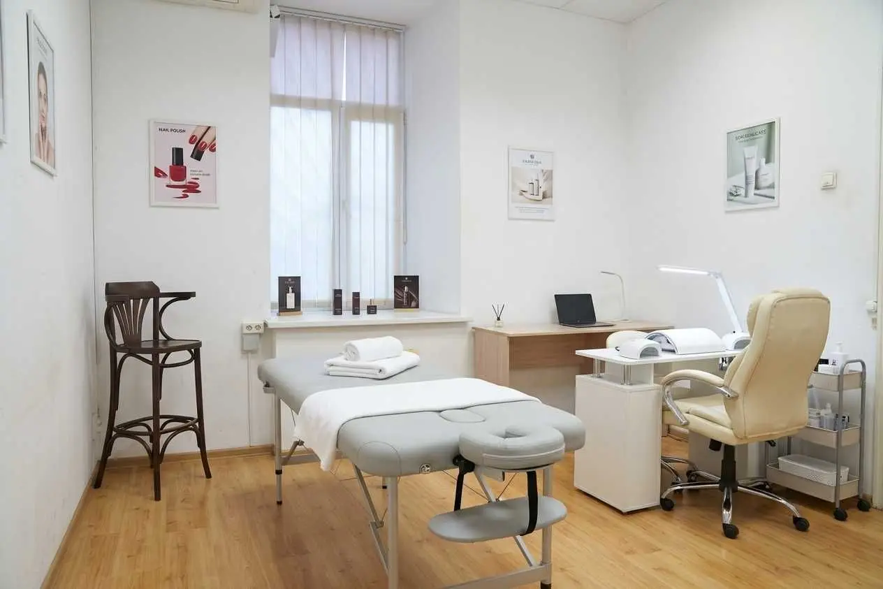 Фото Продаю офіс, 55 кв. м, Саксаганського вул.  Київ, ціна: 120000 USD, код 9323