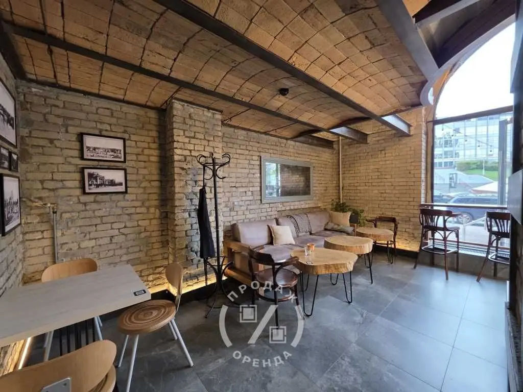 Фото Rent a retail space, Esplanadna Street 32 Kyiv for long-term rent, price: 2000 USD, code 9325