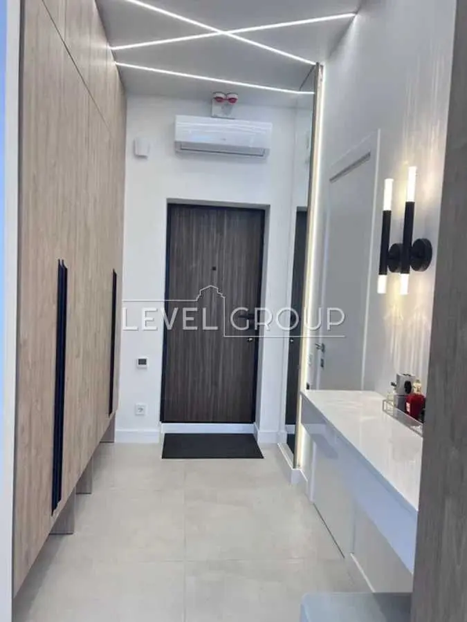 Фото Selling a 1-room apartment, 53 sq.m., Mykoly Pymonenka Street 19 Kyiv, price: 156000 USD, code 9329
