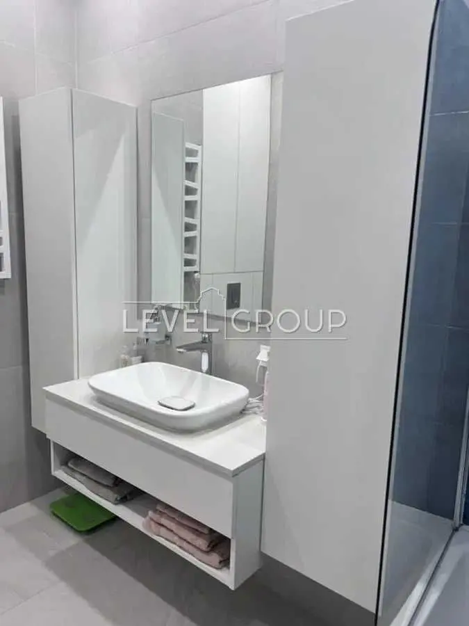 Фото Selling a 1-room apartment, 53 sq.m., Mykoly Pymonenka Street 19 Kyiv, price: 156000 USD, code 9329