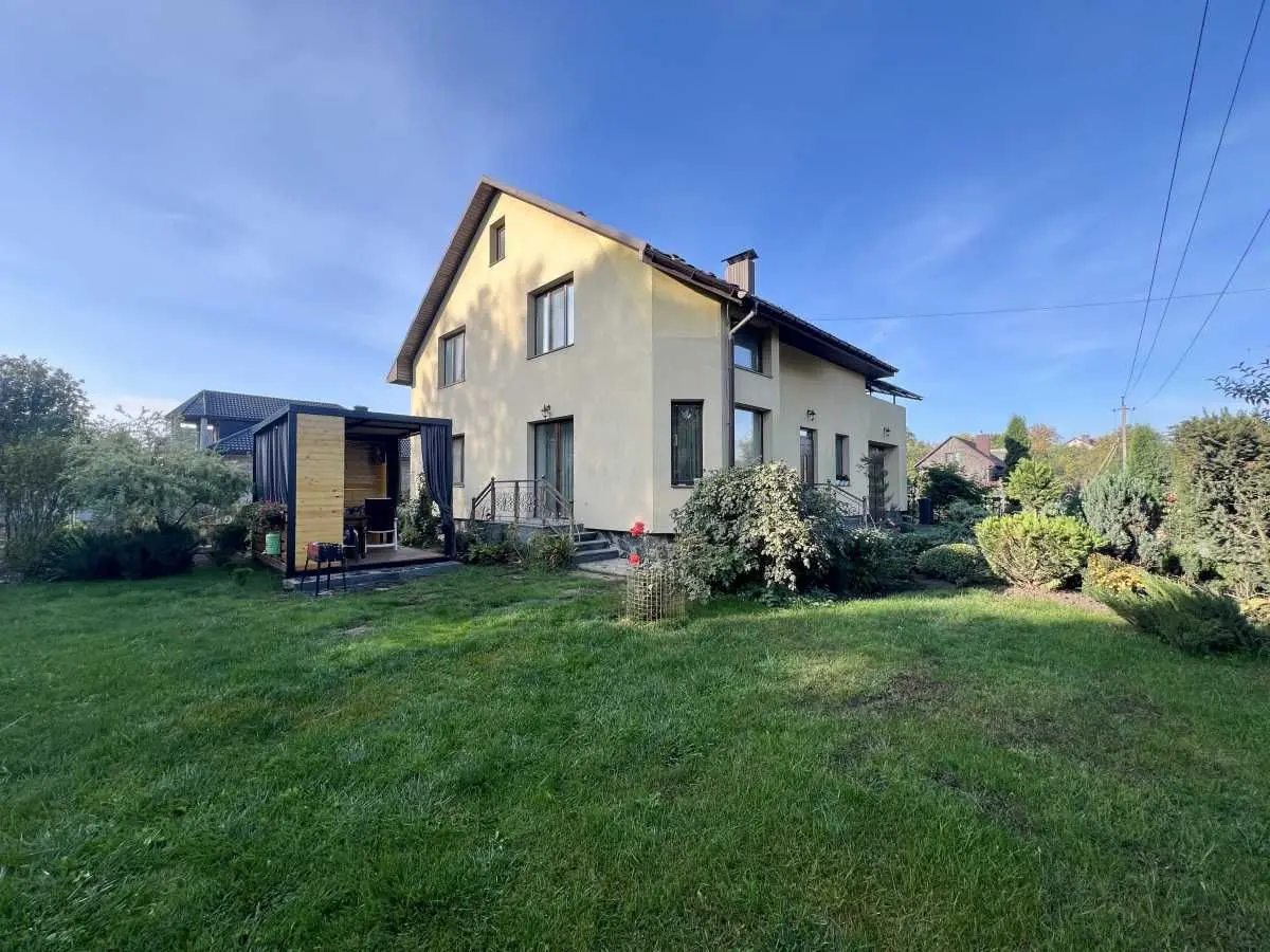 Фото Продаю будинок, 202 кв. м, Львівська вул. 21 Луцьк, ціна: 175000 USD, код 9332