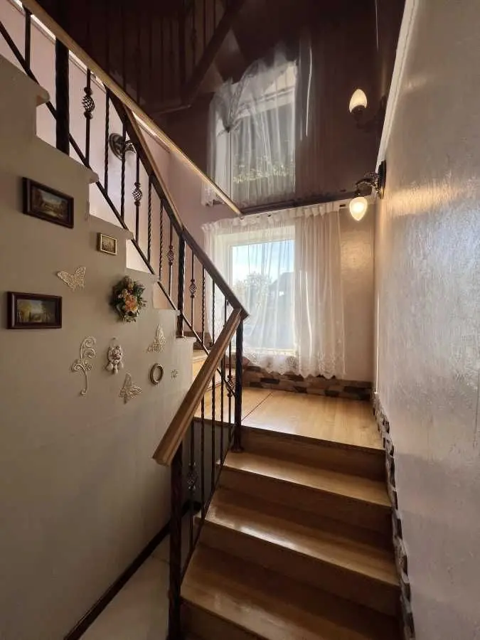 Фото Продаю будинок, 202 кв. м, Львівська вул. 21 Луцьк, ціна: 175000 USD, код 9332
