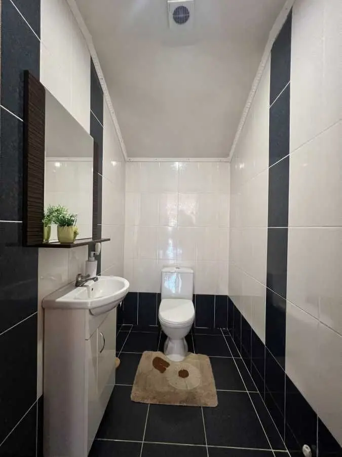 Фото Продаю будинок, 202 кв. м, Львівська вул. 21 Луцьк, ціна: 175000 USD, код 9332