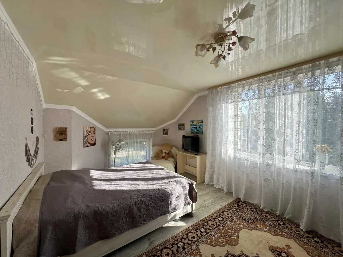 Фото Продаю будинок, 202 кв. м, Львівська вул. 21 Луцьк, ціна: 175000 USD, код 9332