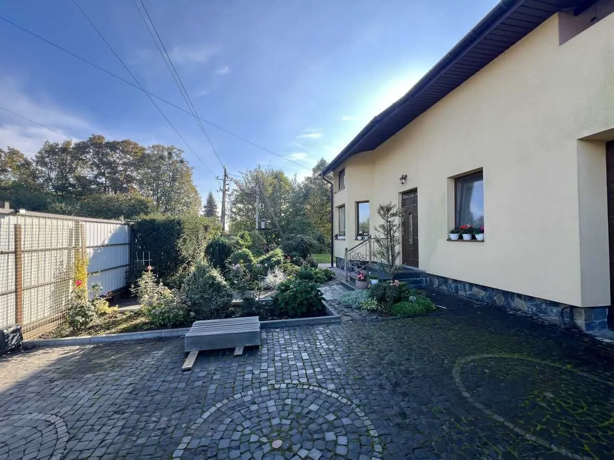 Фото Продаю будинок, 202 кв. м, Львівська вул. 21 Луцьк, ціна: 175000 USD, код 9332