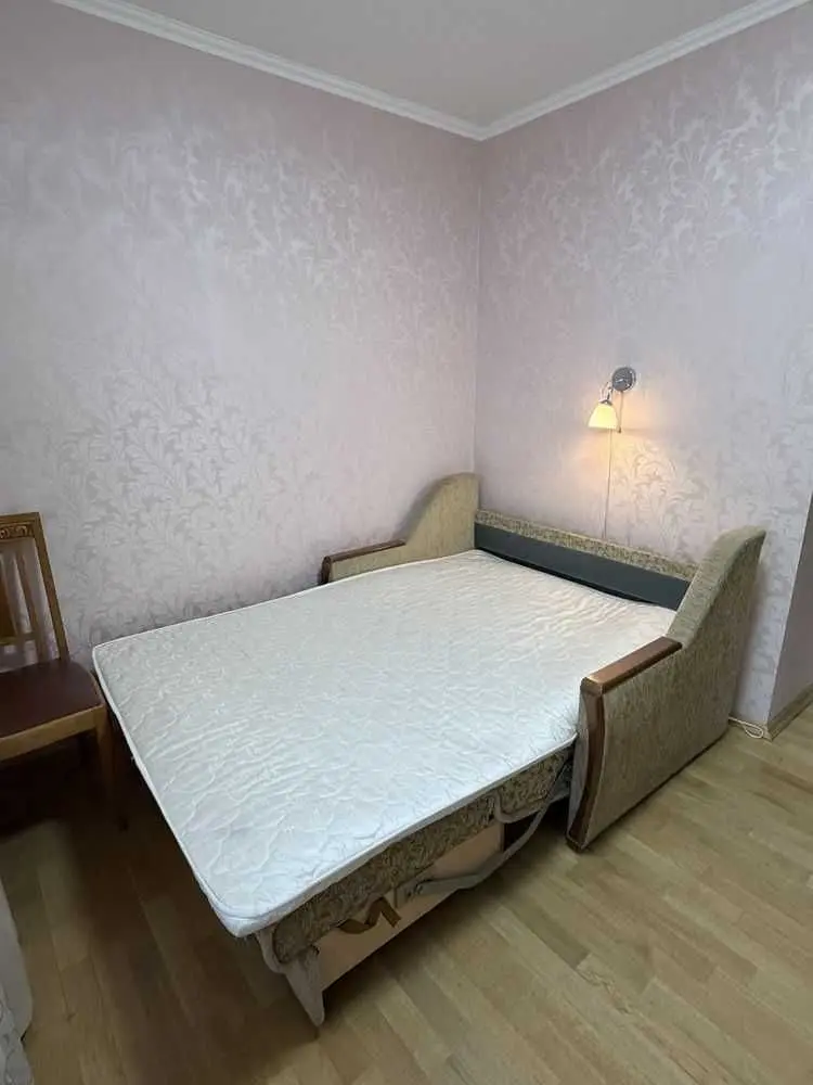 Фото Rent a 3-room apartment, Vyshhorodska Street  Kyiv for long-term rent, price: 18000 UAH, code 9334