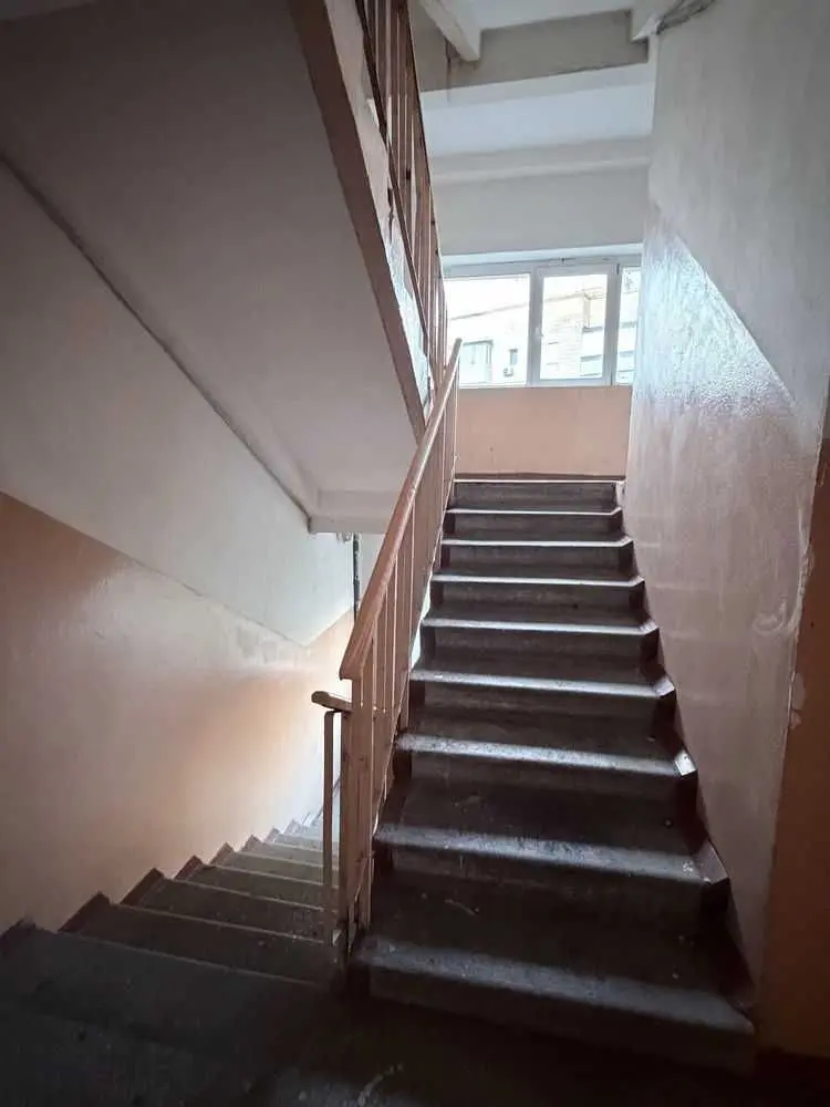 Фото Rent a 3-room apartment, Vyshhorodska Street  Kyiv for long-term rent, price: 18000 UAH, code 9334