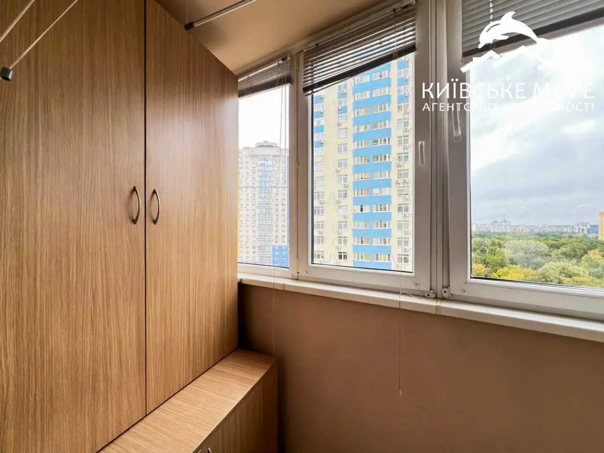 Фото Зняти 2 кімнатну квартиру, Воскресенська вул. 14Е Київ в довгострокову оренду, ціна: 22000 UAH, код 9336