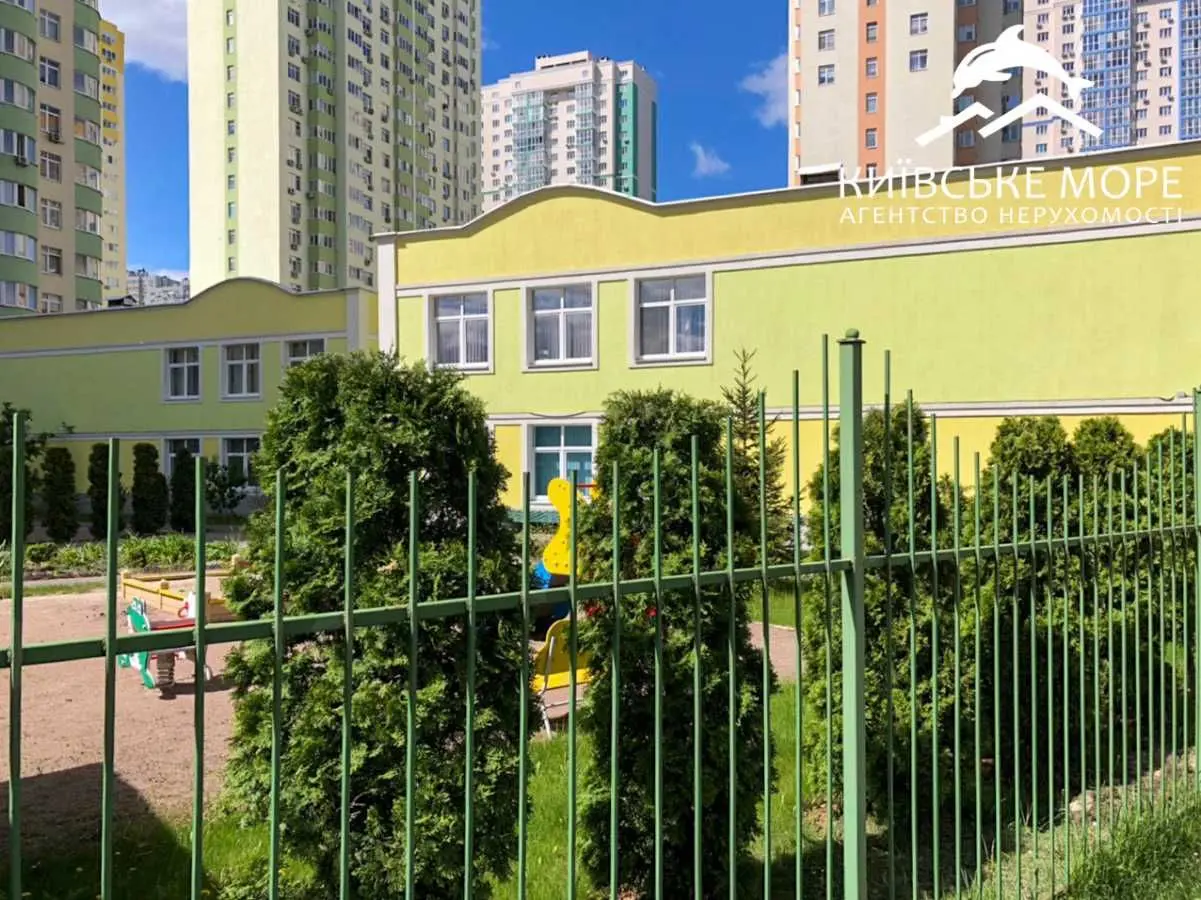 Фото Зняти 2 кімнатну квартиру, Воскресенська вул. 14Е Київ в довгострокову оренду, ціна: 22000 UAH, код 9336