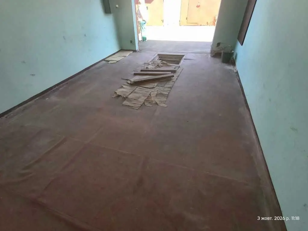 Фото Продаю паркінг, гараж, 42.6 кв. м, Радунська вул. 3 Київ, ціна: 21000 USD, код 9341
