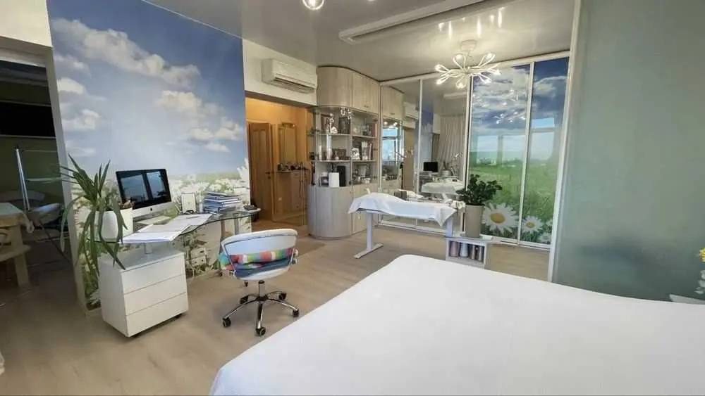 Фото Продаю 1 кімнатну квартиру, 50 кв. м, Академіка Щусєва вул.  Київ, ціна: 115000 USD, код 9342