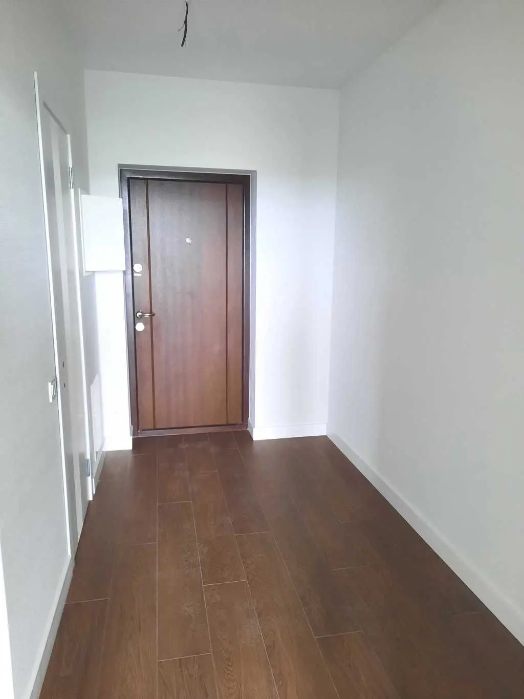 Фото Продаю 1 кімнатну квартиру, 46.4 кв. м, Живописна вул.  Київ, ціна: 88000 USD, код 9345