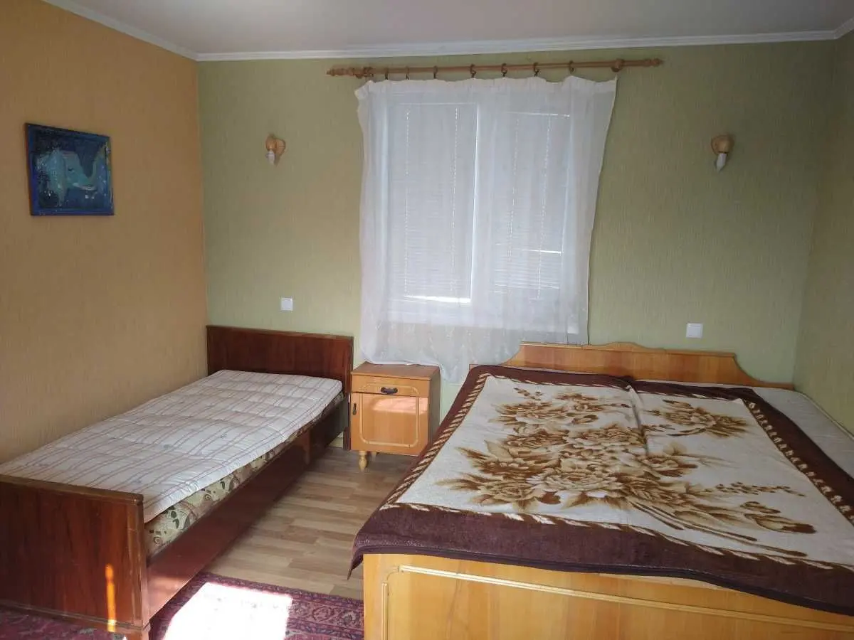 Фото Снять дом, 7-я Садовая ул.  Киев в долгосрочную аренду, цена: 20000 UAH, код 9346