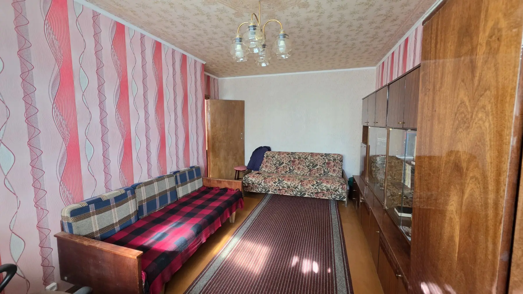 Фото Продаю 1 кімнатну квартиру, 33 кв. м, Поздовжня вул. 3а Харків, ціна: 17000 $, код 9347