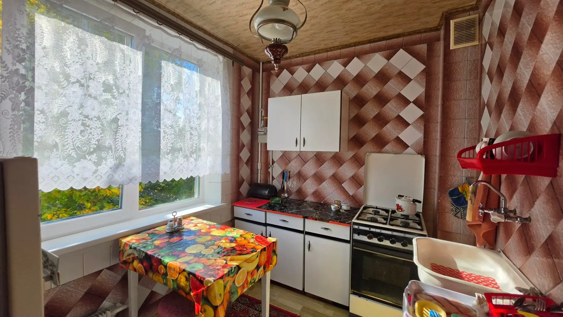 Фото Продаю 1 кімнатну квартиру, 33 кв. м, Поздовжня вул. 3а Харків, ціна: 17000 $, код 9347