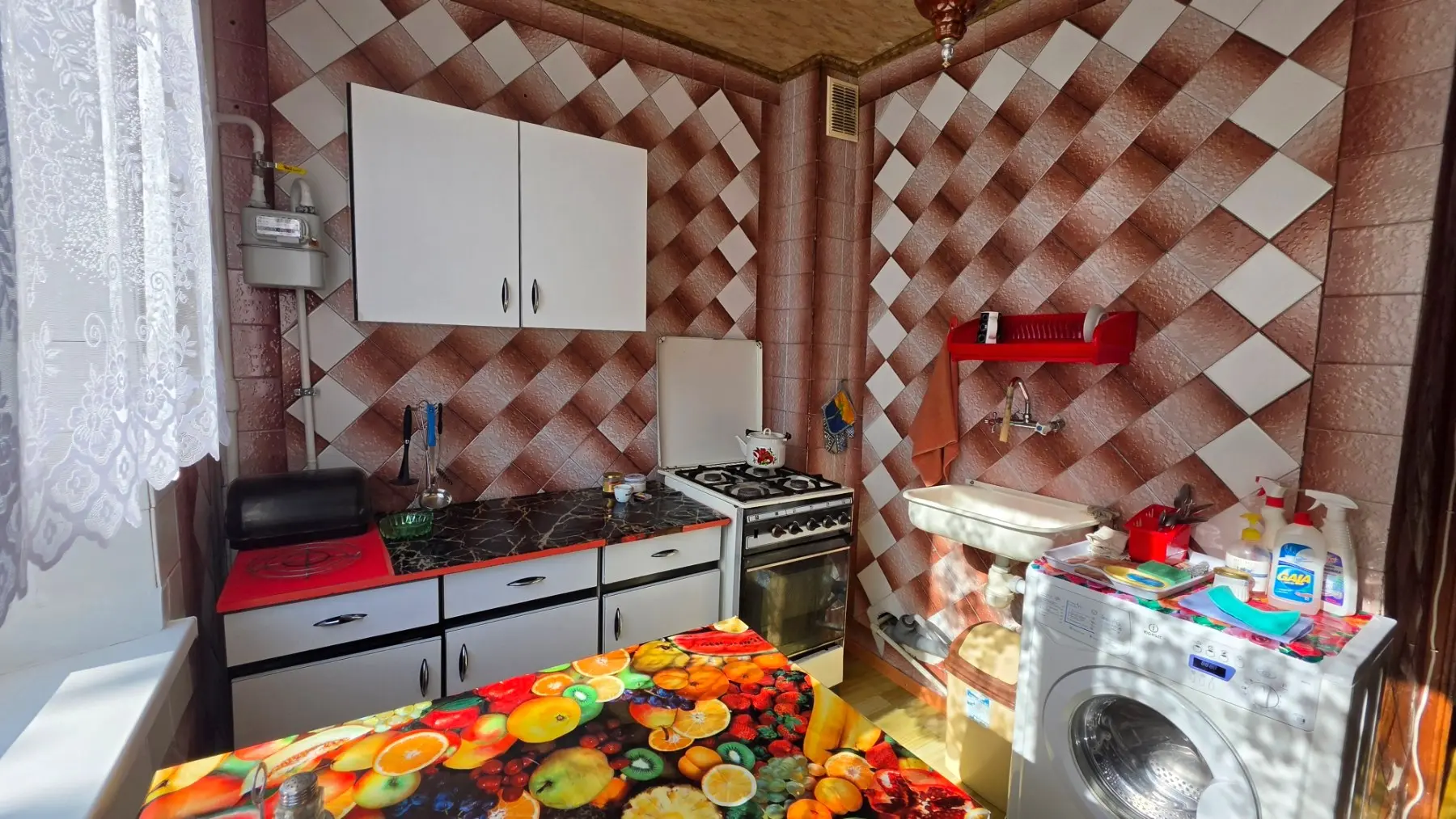 Фото Продаю 1 кімнатну квартиру, 33 кв. м, Поздовжня вул. 3а Харків, ціна: 17000 $, код 9347
