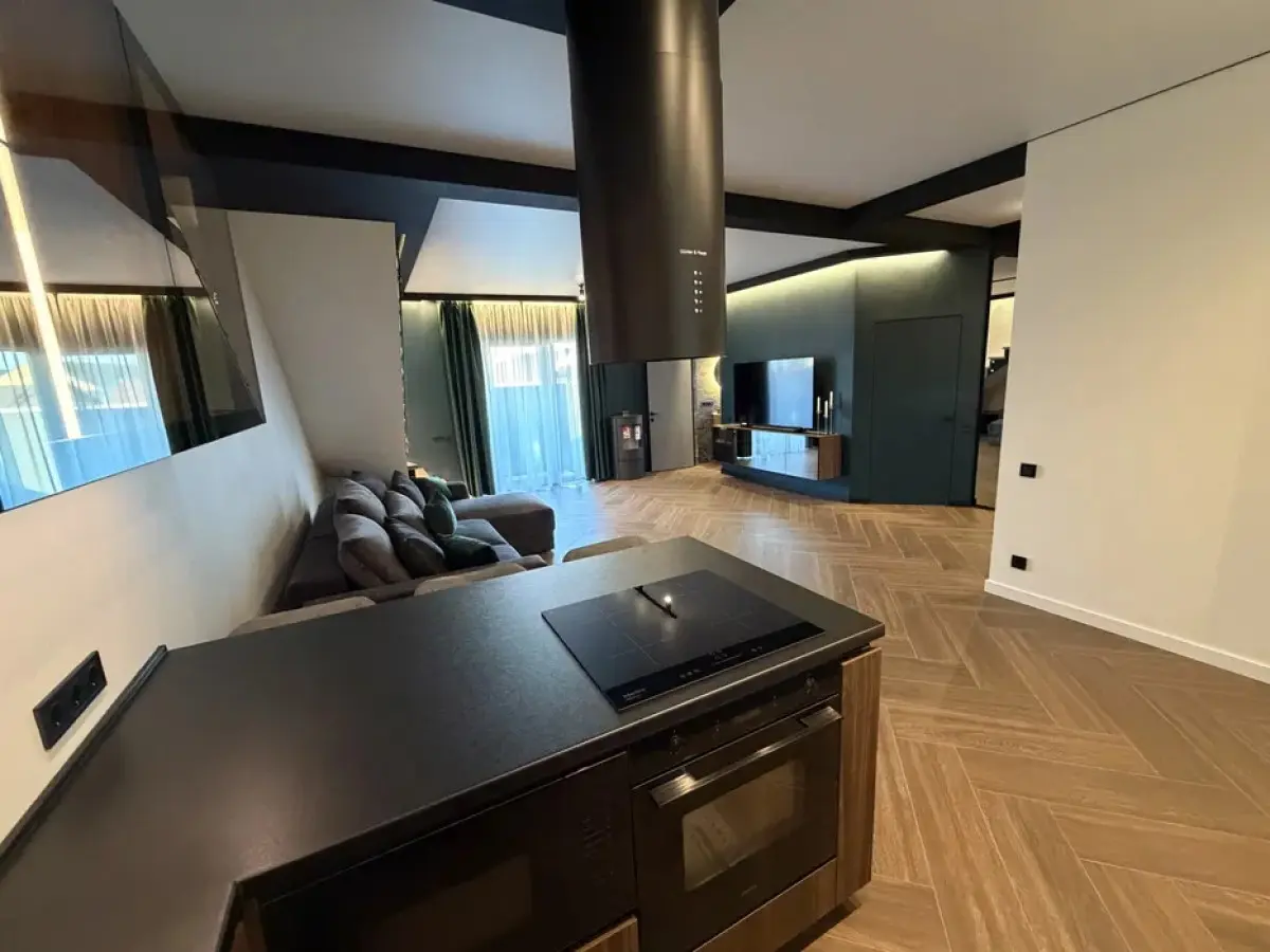 Фото Продаю дом, 130 кв. м, Центральная ул.  Киев, цена: 245000 $, код 9348