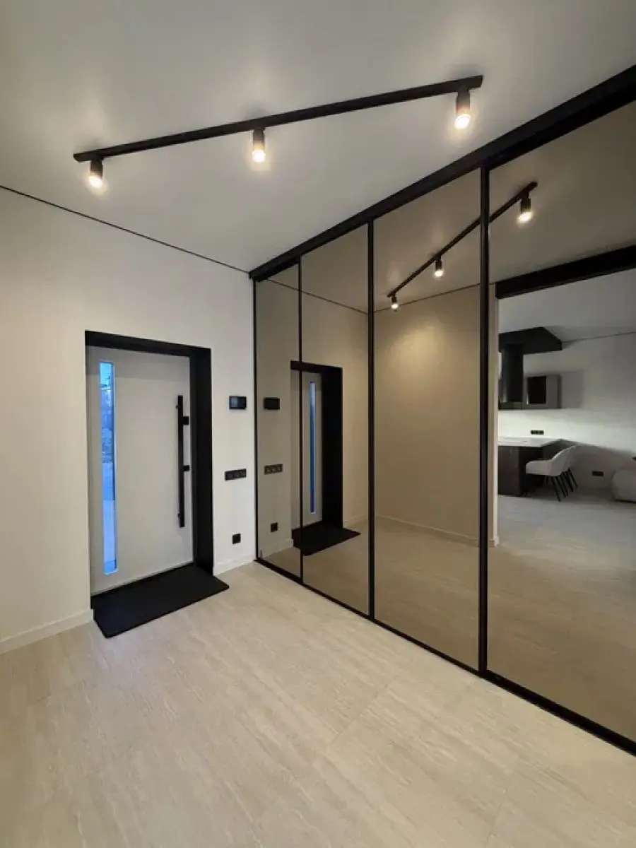 Фото Продаю дом, 130 кв. м, Центральная ул.  Киев, цена: 245000 $, код 9348