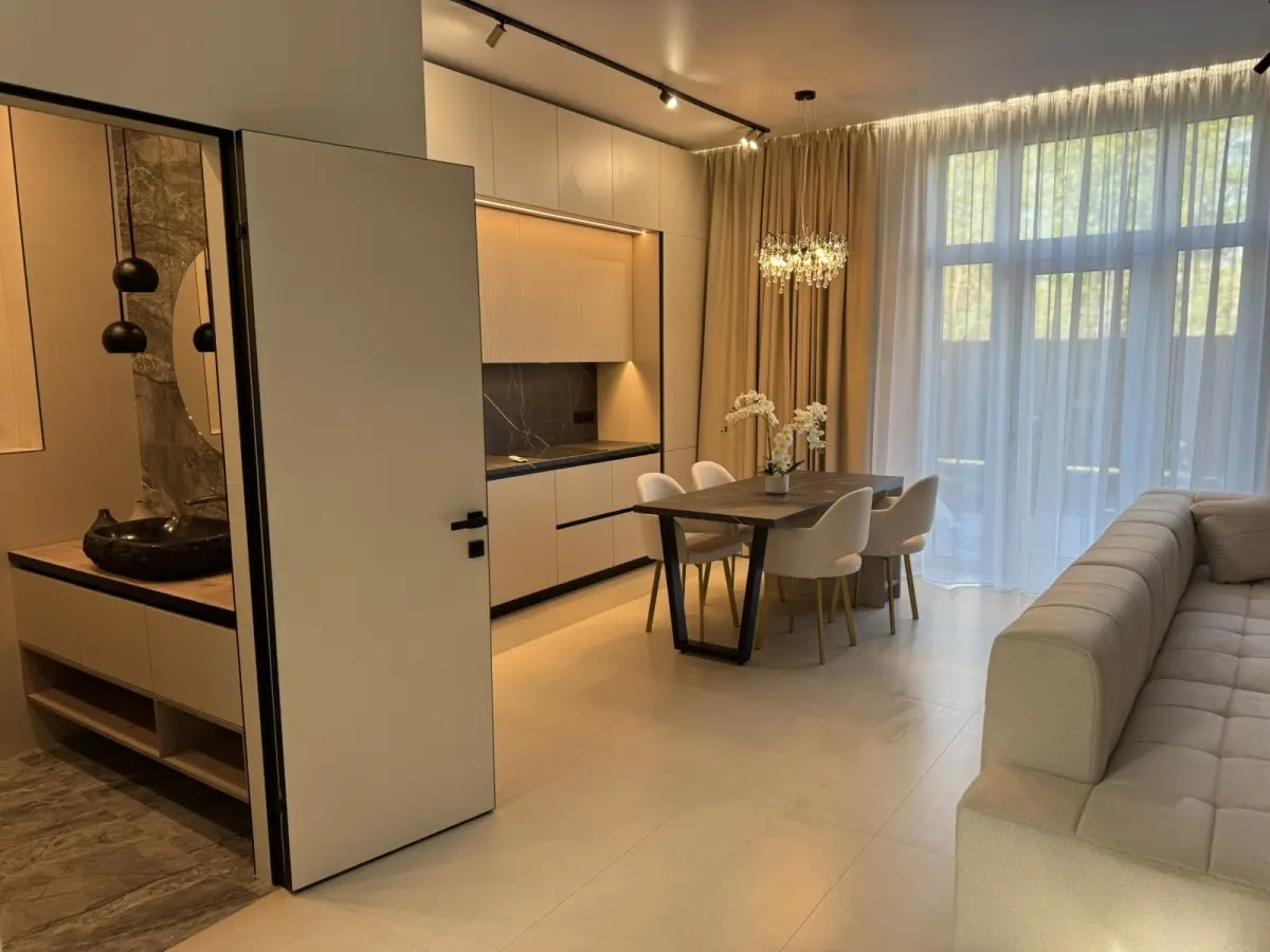 Фото Продаю дом, 125 кв. м, Центральная ул.  Киев, цена: 210000 $, код 9349