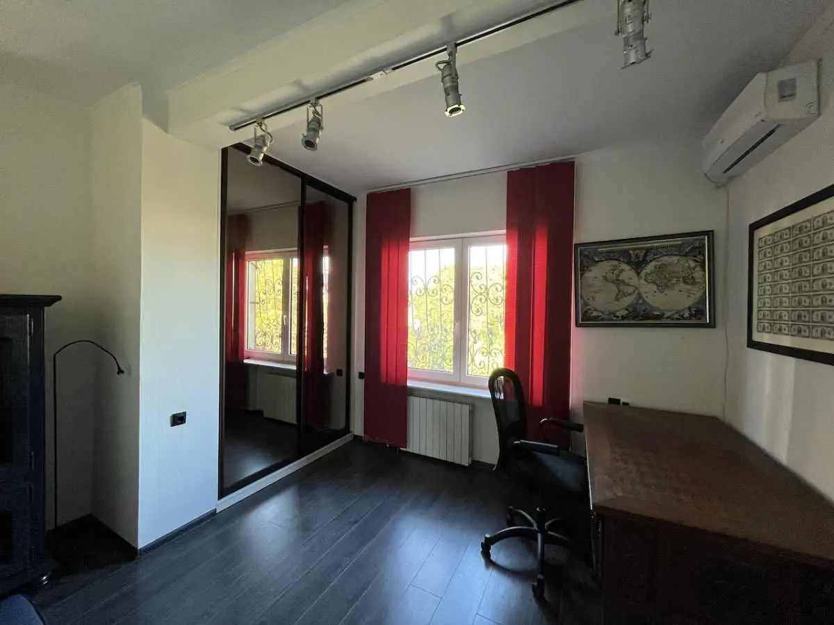 Фото Selling a house, 165 sq.m., Kyiv, price: 167000 USD, code 9352