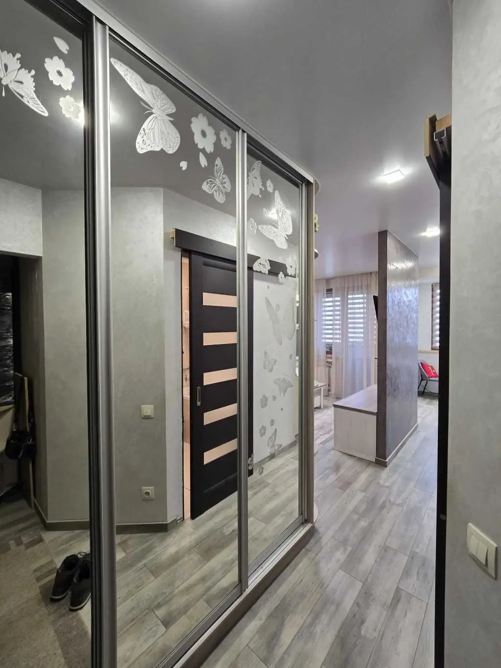 Фото Selling a 1-room apartment, 40 sq.m., Bryhadnyi Entrance  Kharkiv, price: 2017703 UAH, code 9355